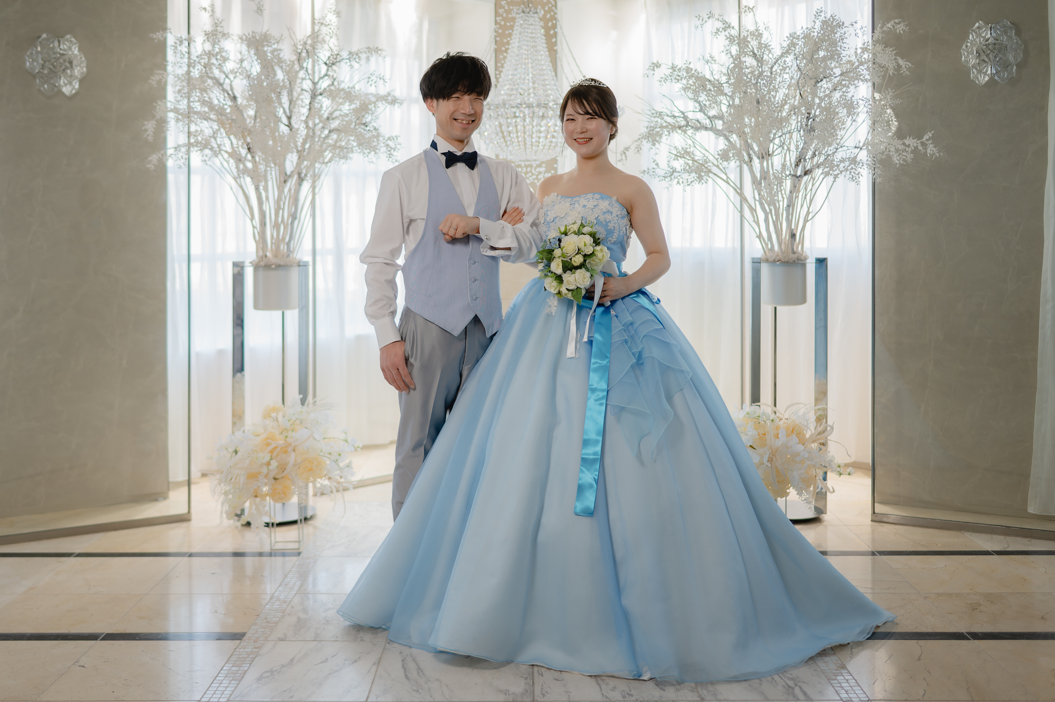 たった5分でイメージチェンジ！！オーバーカラードレスのご紹介♪