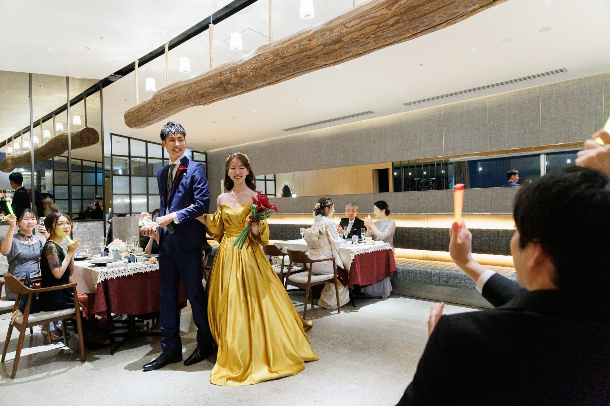 夕景と夜景に包まれた、温かな小さな結婚式お台場Wedding