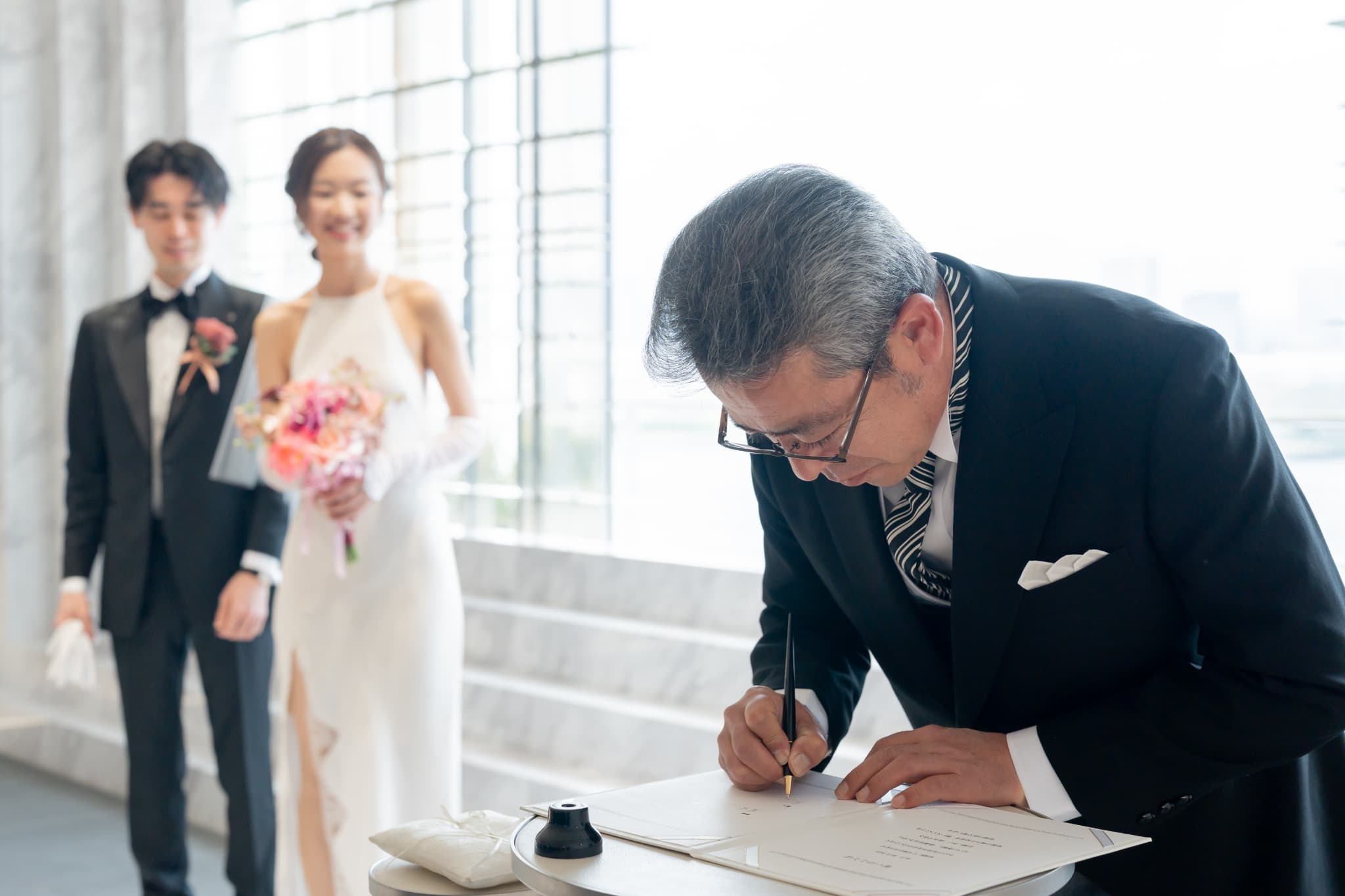 お台場での家族と友人に囲まれた二部制ウェディングの一日