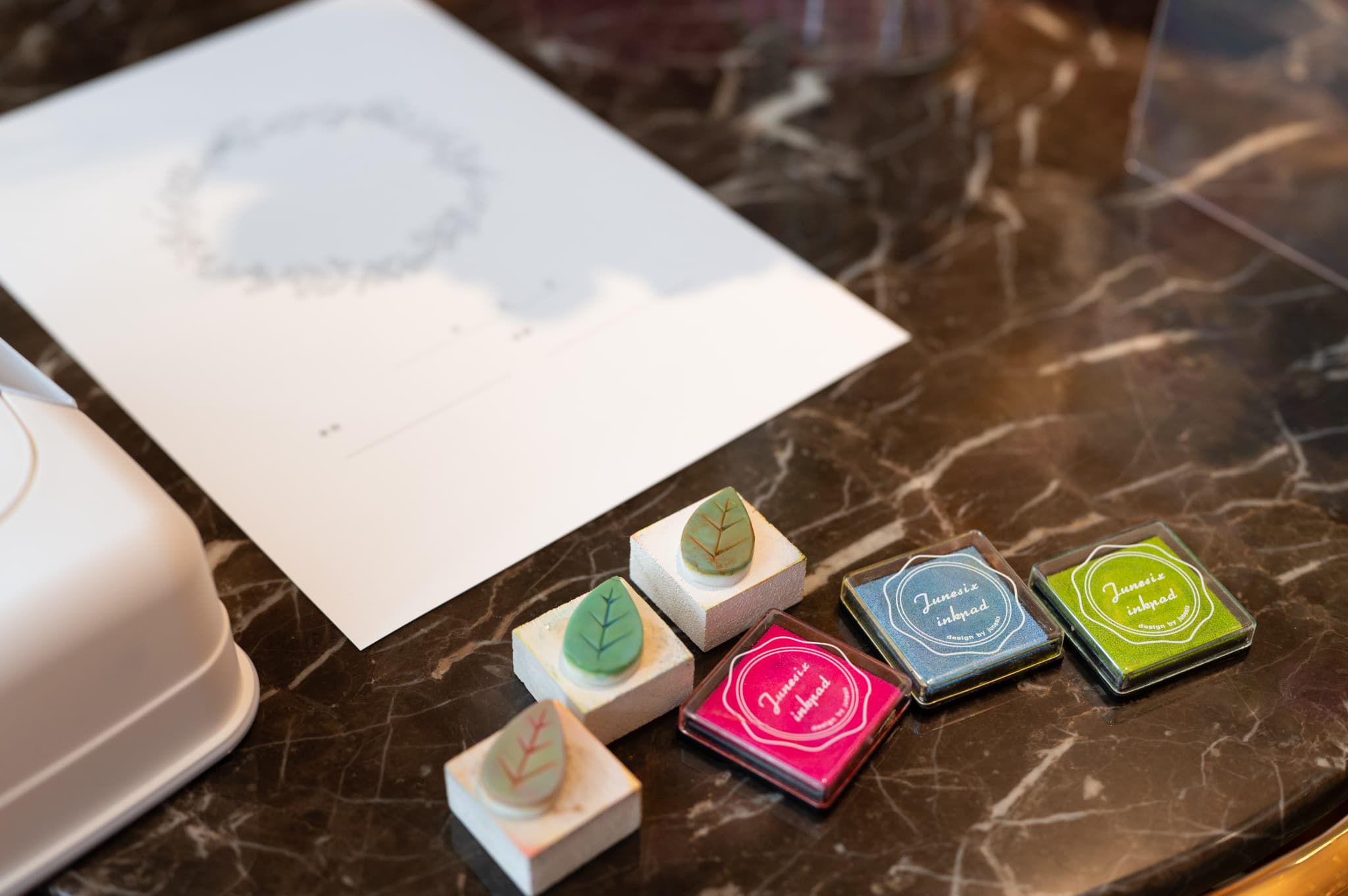 ゲスト全員で作る、世界に一つだけの結婚誓約書