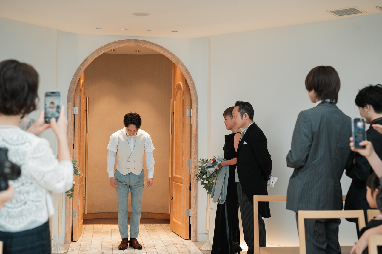 新郎最後の身支度