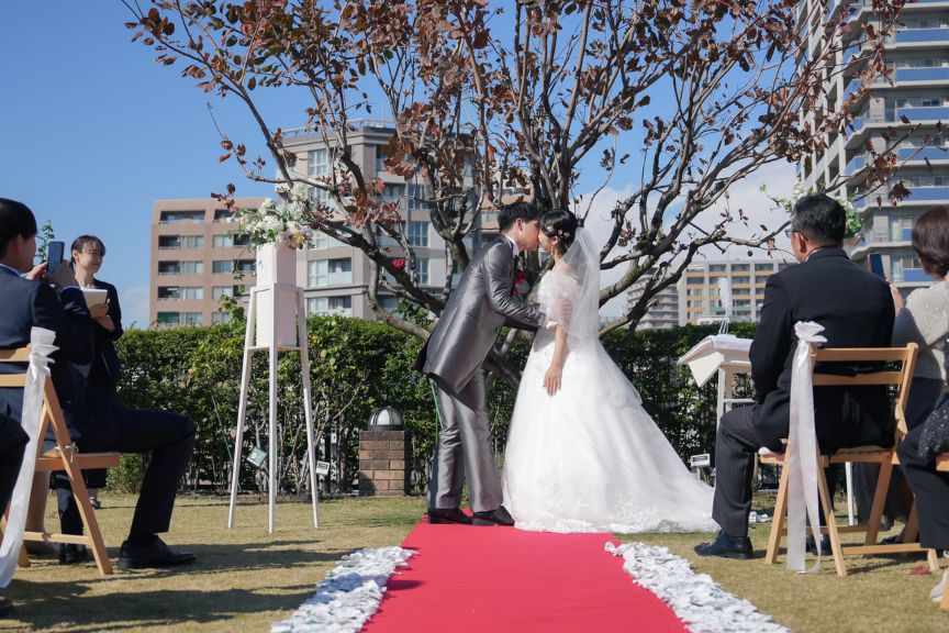 ガーデンで過ごす、最高に気持ちいい結婚式!
