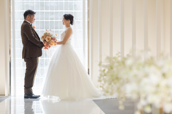 熊本チャペル　フォトウエディングレポート　No.44　チャペルでパパママフォト