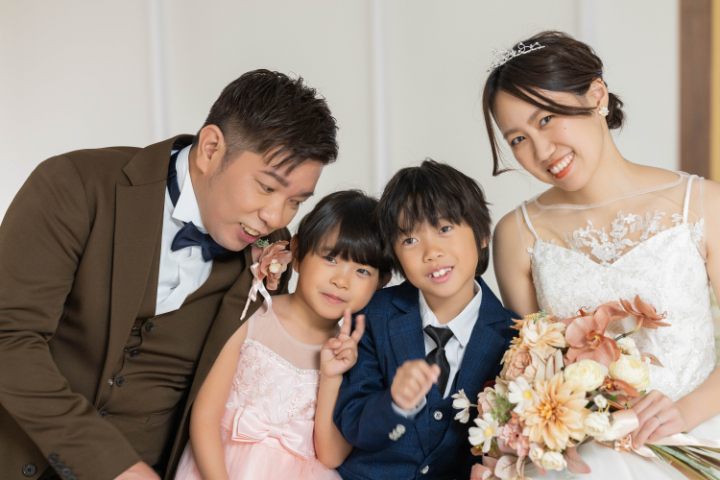 熊本チャペル　フォトウエディングレポート　No.44　チャペルでパパママフォト