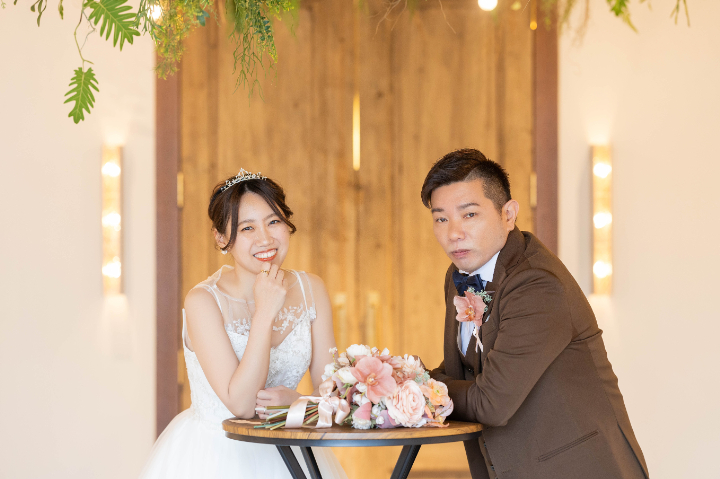 熊本チャペル　フォトウエディングレポート　No.44　チャペルでパパママフォト