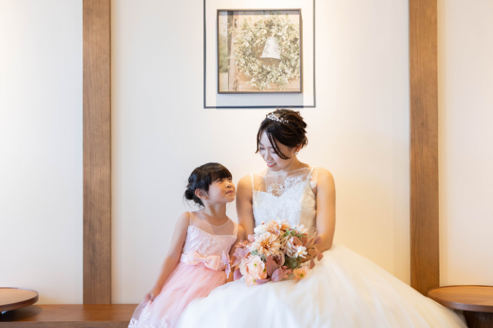 熊本チャペル　フォトウエディングレポート　No.44　チャペルでパパママフォト