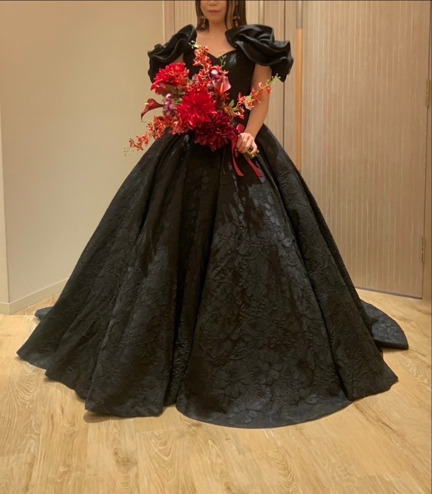 新作ドレス入荷✨～小さな結婚式横浜店～