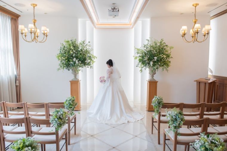 小さな結婚式表参道店♪ オーバーカラードレス?