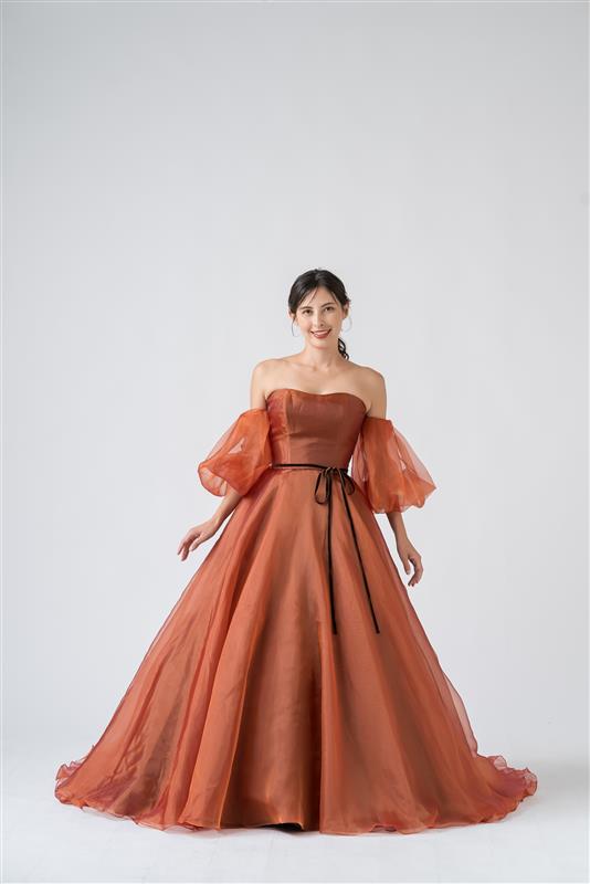 新作ドレス紹介　part２