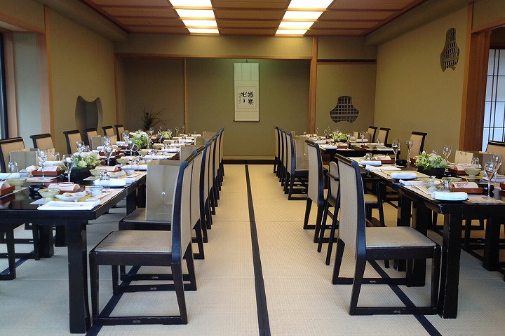 小さな結婚式福岡店　桜坂観山荘とのコラボプラン誕生?