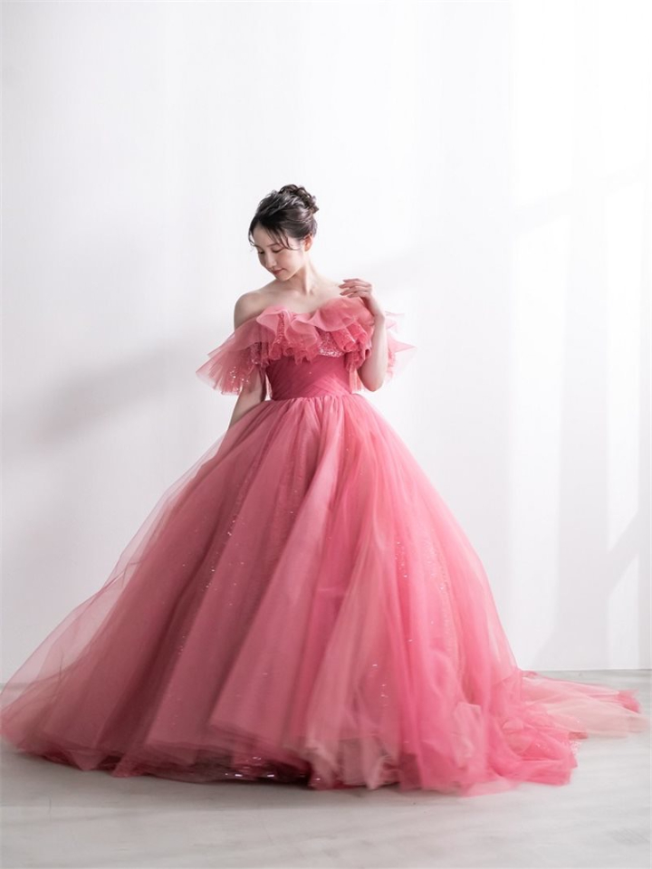 カラードレスのご紹介★