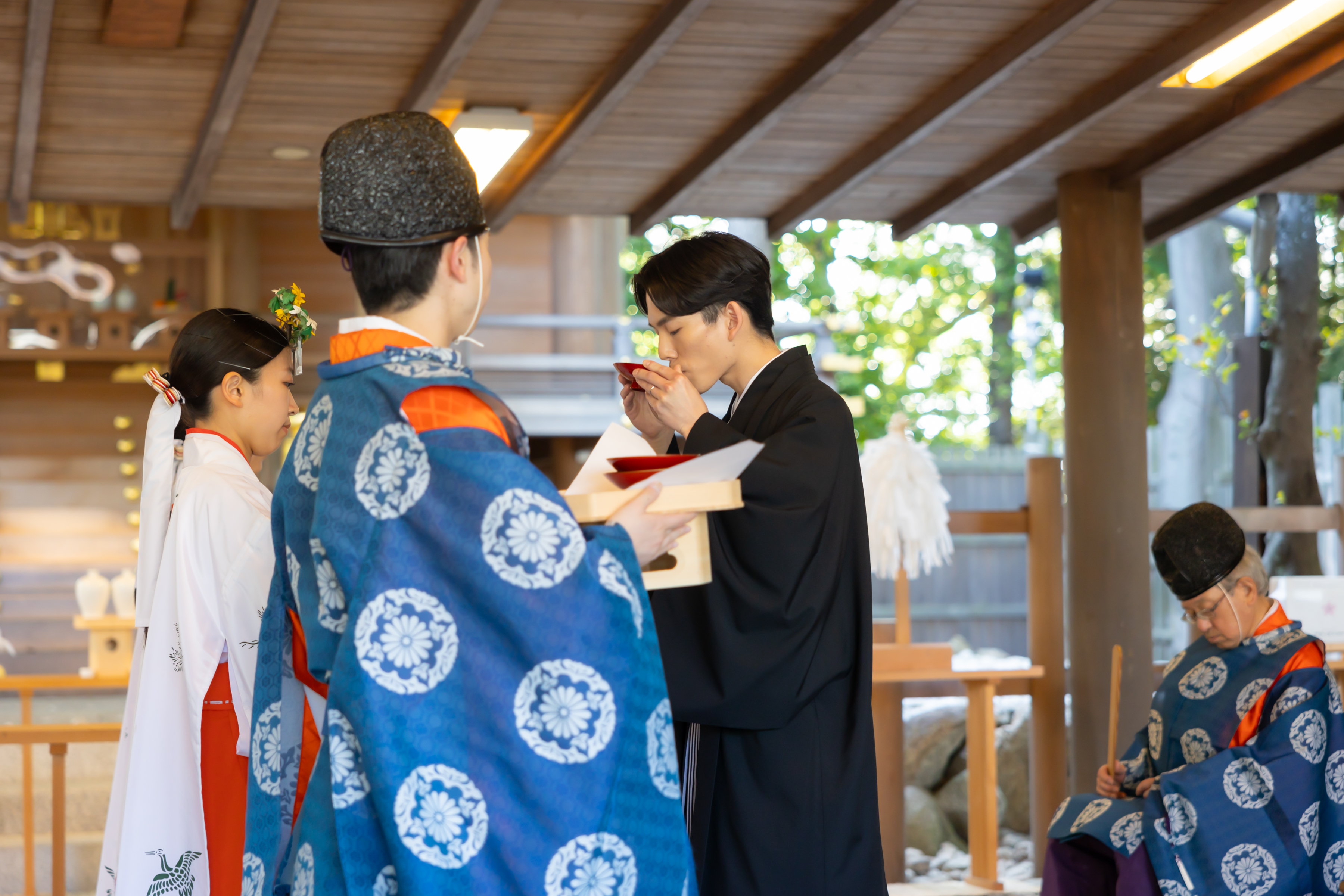 小さな結婚式横浜店～トレンドの和装婚！伊勢山皇大神宮での神前式～