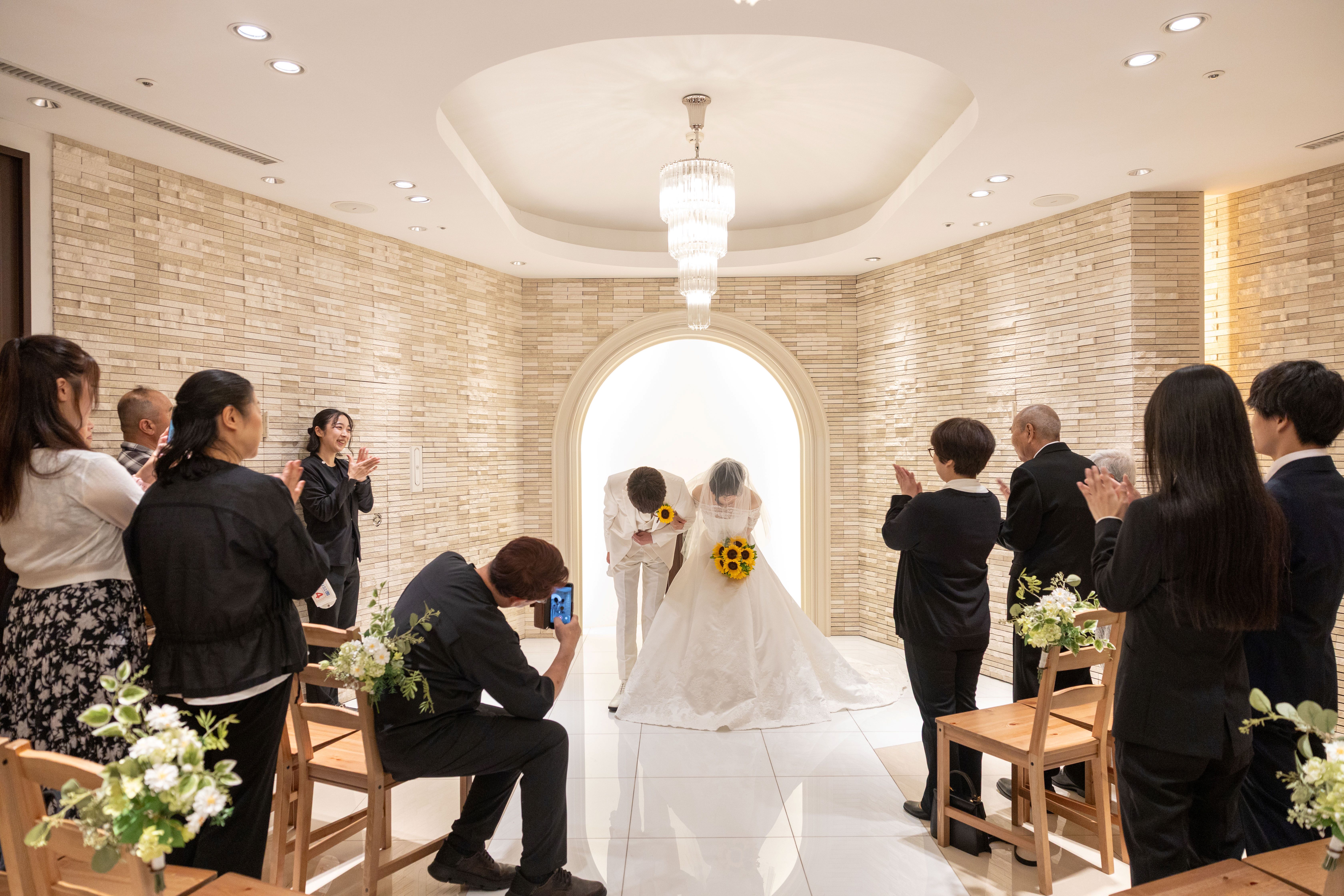小さな結婚式横浜店~カジュアルに、でもちゃんと♡おひろめフォトで伝える結婚のかたち~