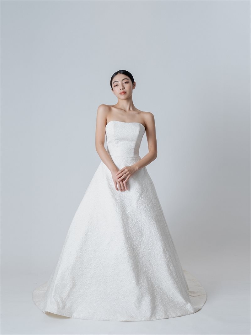 宮崎店新作衣装紹介👗✨【Armis/アルミス】