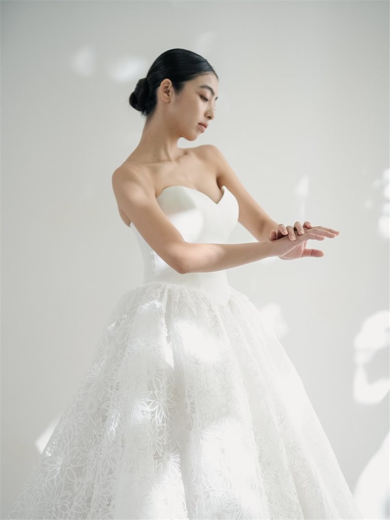 宮崎店新作衣装紹介👗✨【Allōn /アロン】