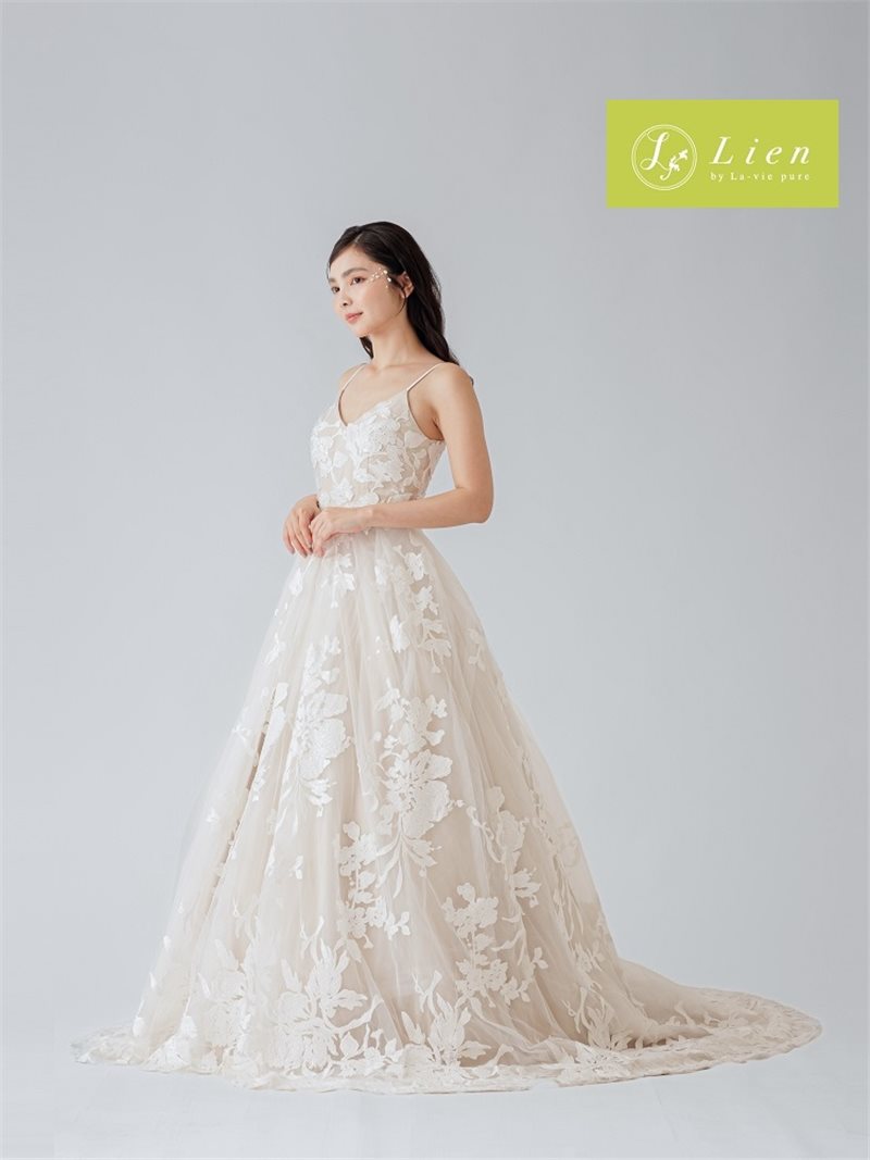 宮崎店新作衣装紹介👗✨【​aimer/ｴﾒ】