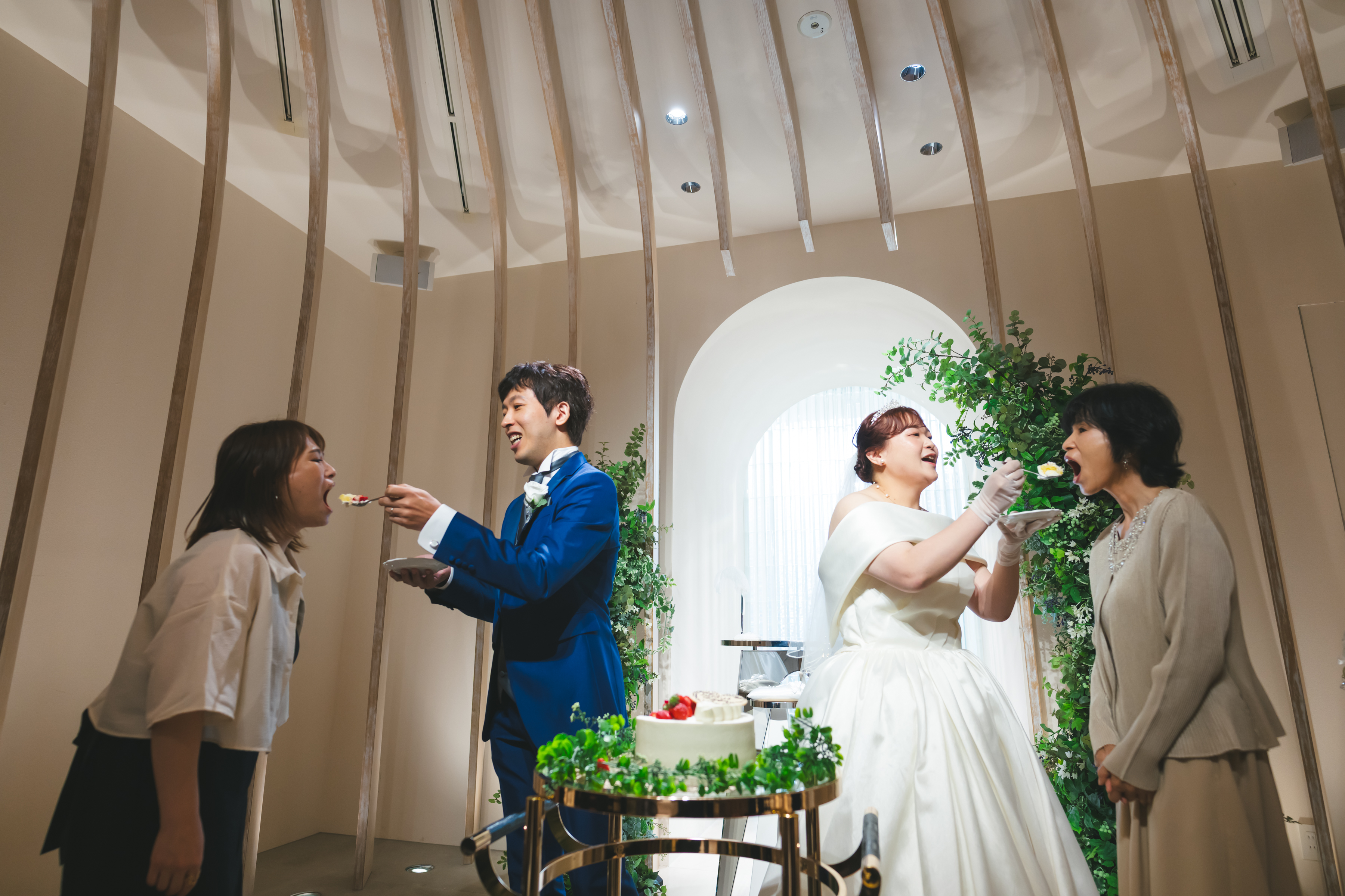 ゲストも交えた笑顔あふれる結婚式