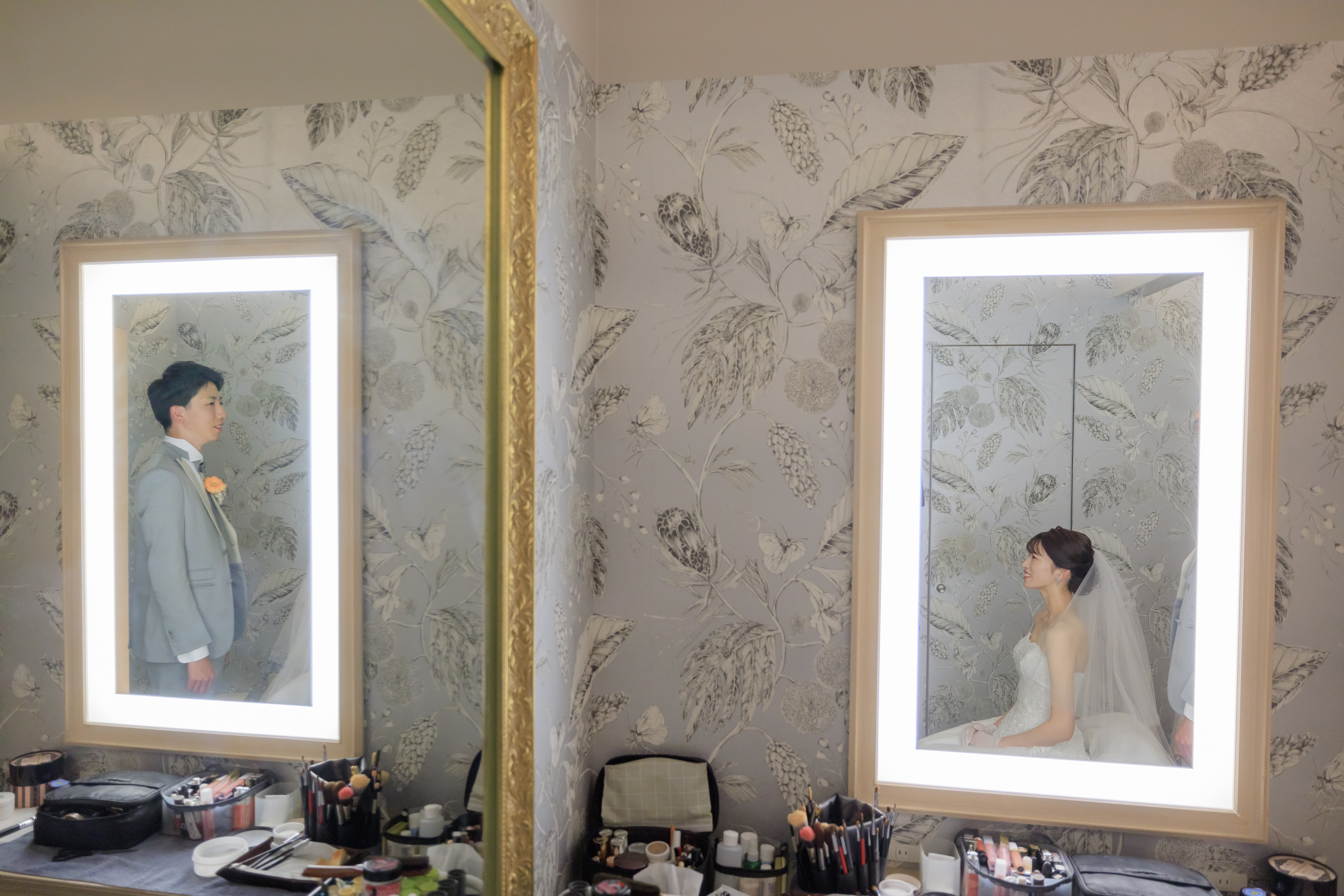 人気演出をご紹介~挙式編 オーバーカラードレス再入場~