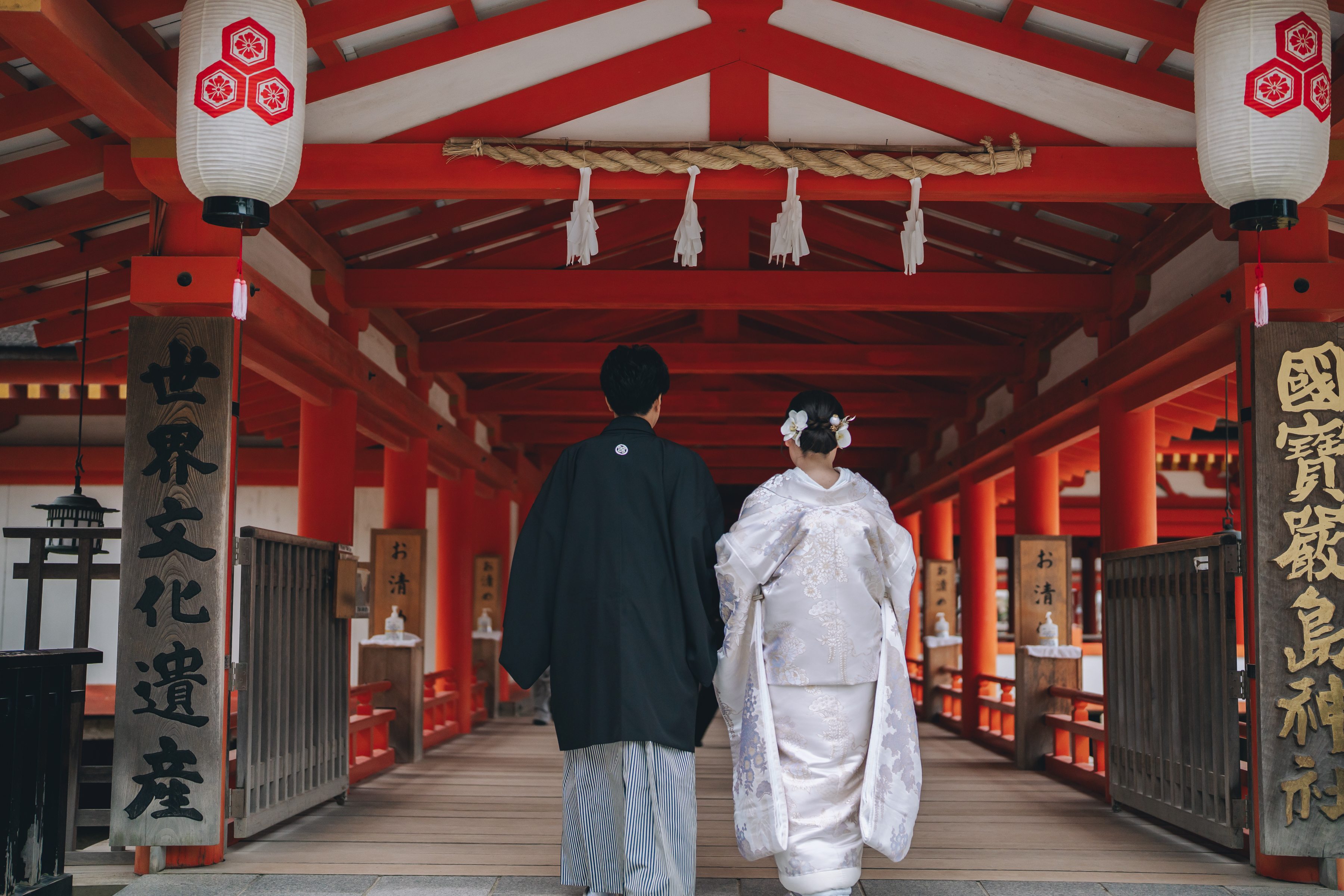 小さな結婚式広島店～世界文化遺産の厳島神社で挙げる結婚式～