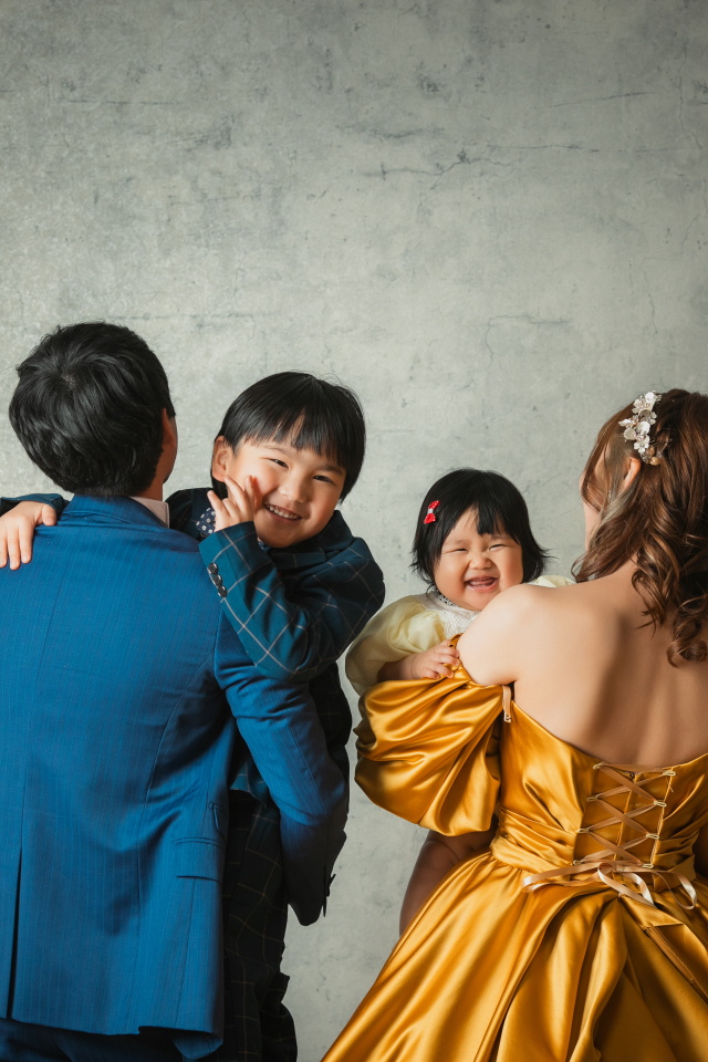 小さな結婚式松山店～洋装スタジオ撮影～