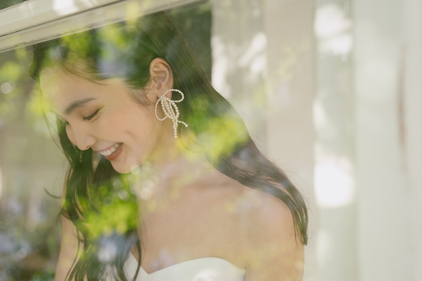 【新作小物】パールの気品とリボンの可愛らしさを耳もとに