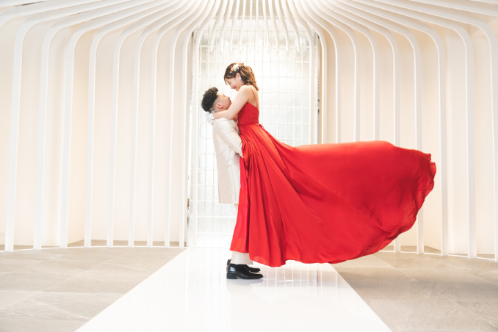 フォトウエディングレポート　No.8 カラードレス＆タキシードで前撮り