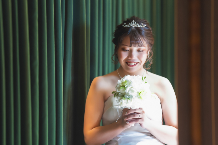 フォトウエディングレポート No.15　衣裳3点！まずはウエディングドレス！