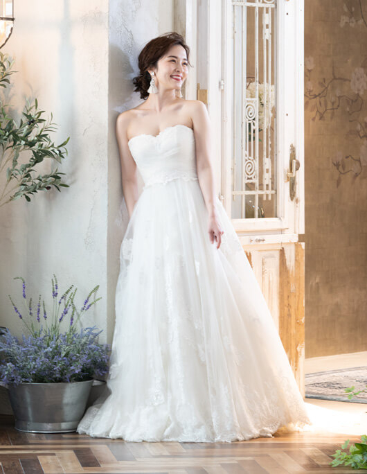 小さな結婚式のウエディングドレス　part1