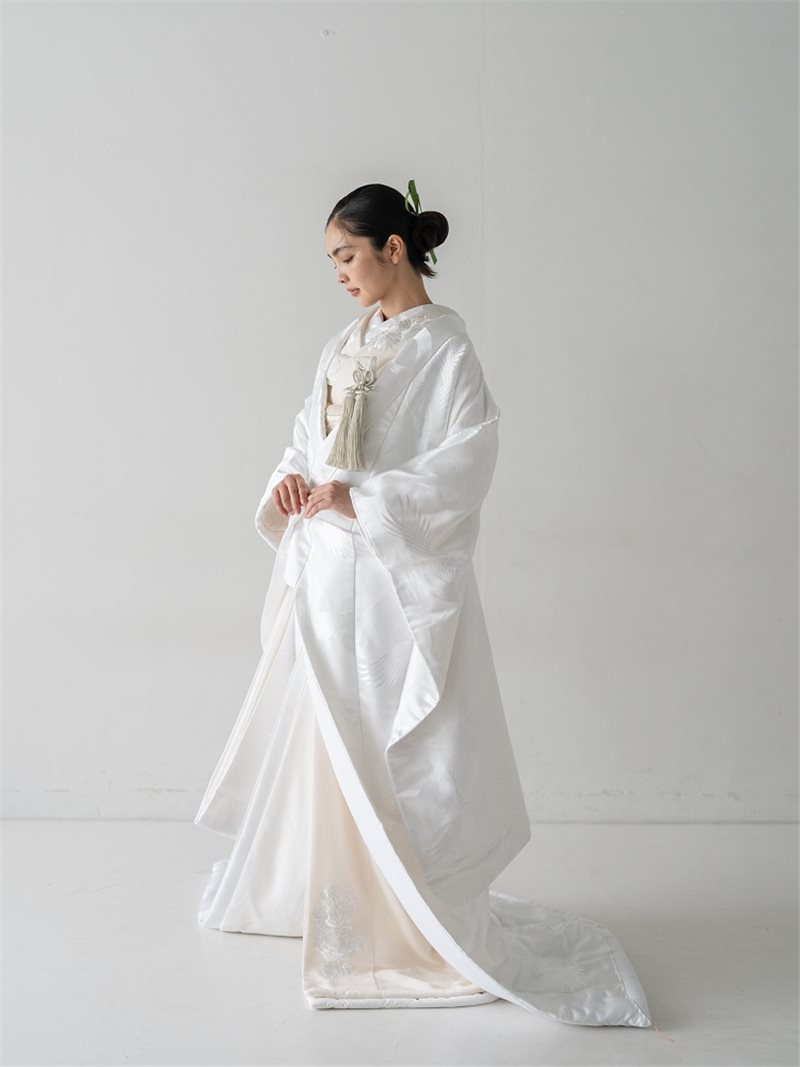 宮崎店新作衣装紹介👘✨【白 祝鶴  /しろ いわいづる​】