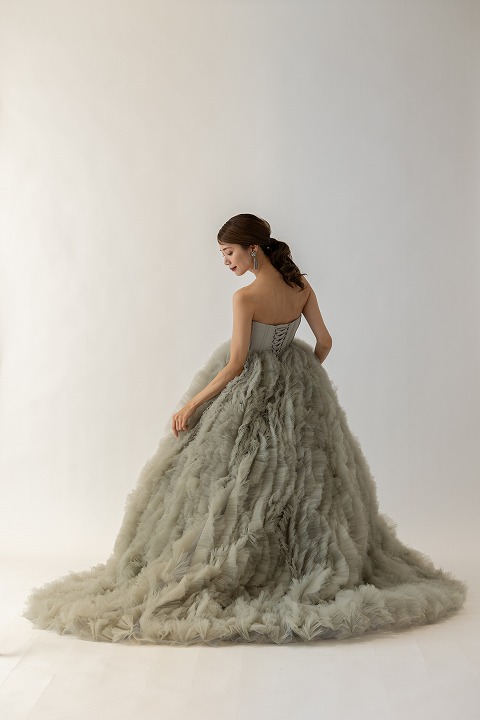 新作ドレスのご紹介☆*:.　part2