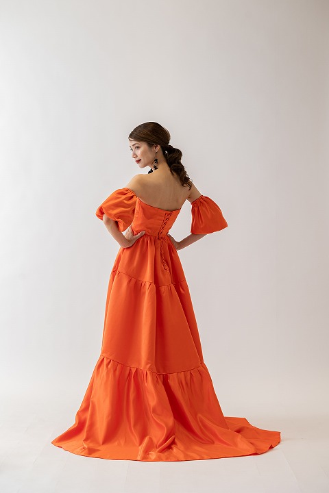 新作ドレスのご紹介☆*:.　part2