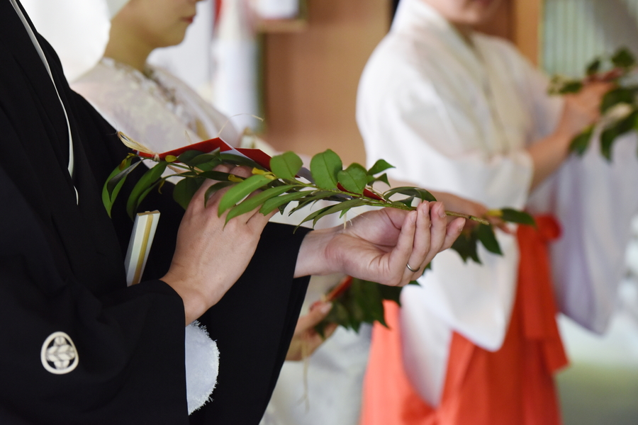 【少人数婚をご検討の方へ】芦屋神社で叶える家族中心の神前式