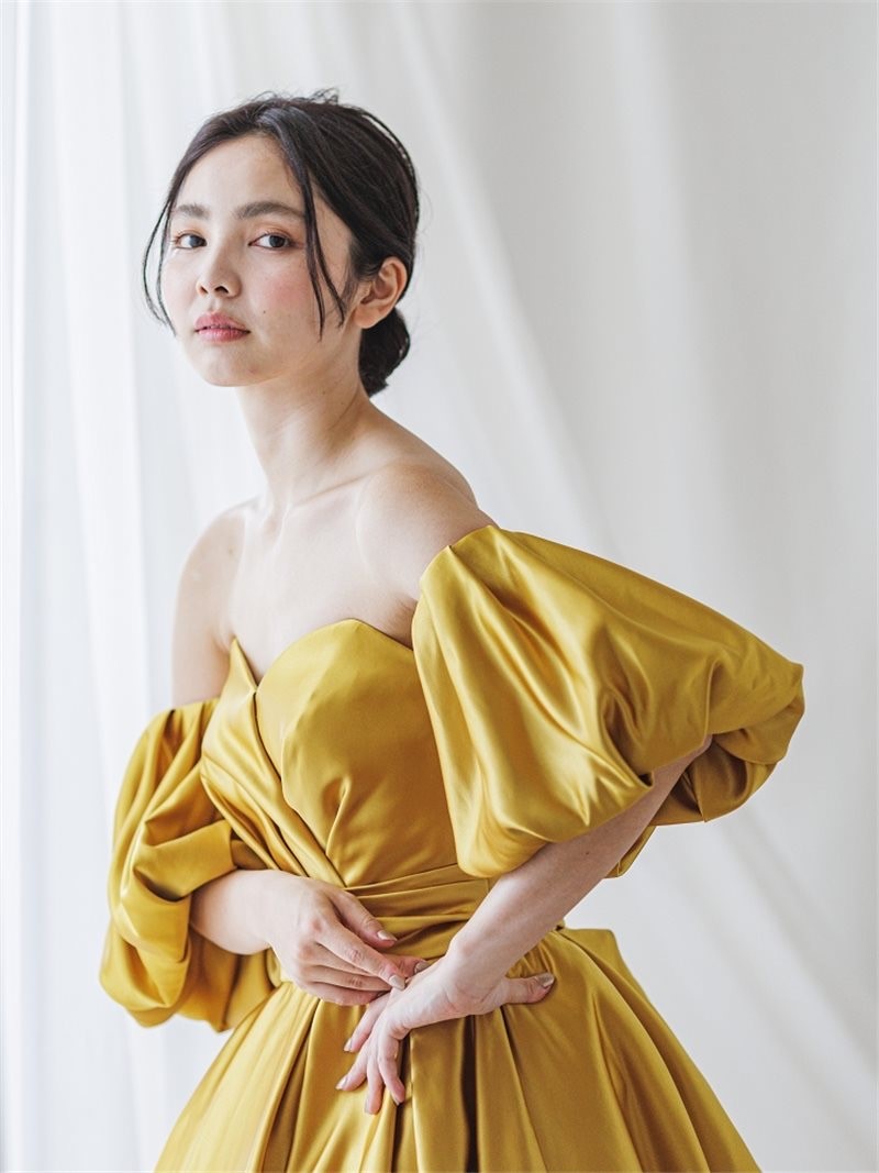 小さな結婚式横浜店~色味によって違う!ドレス言葉?~
