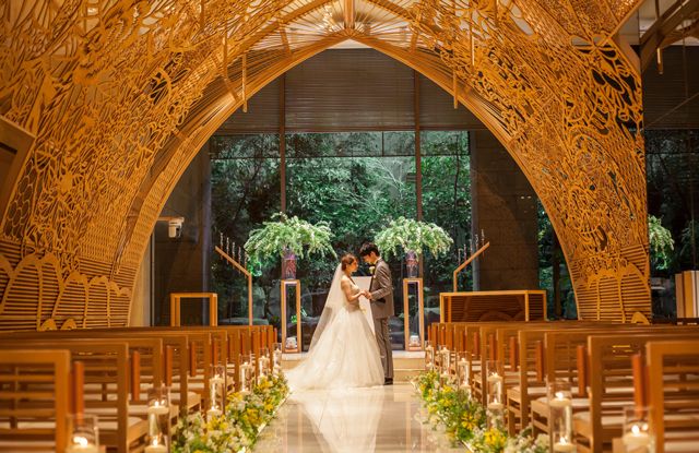 国際建築賞を多数受賞した《木もれ陽のチャペル》