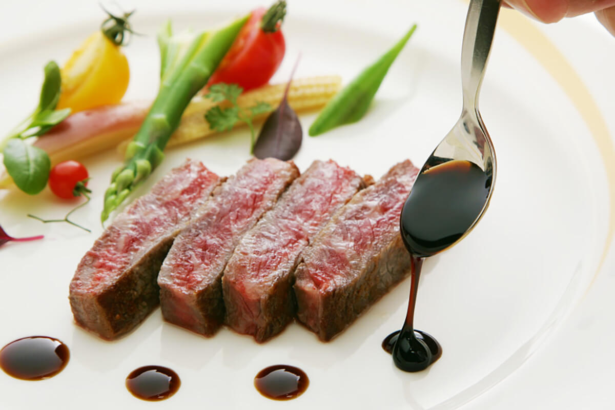 東天紅のお料理について