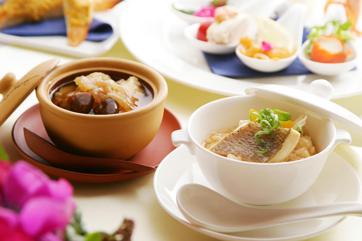 東天紅のお料理について