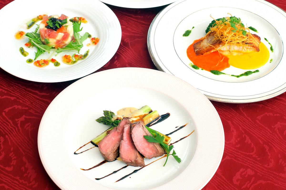 レストランスワンレイクのお料理について