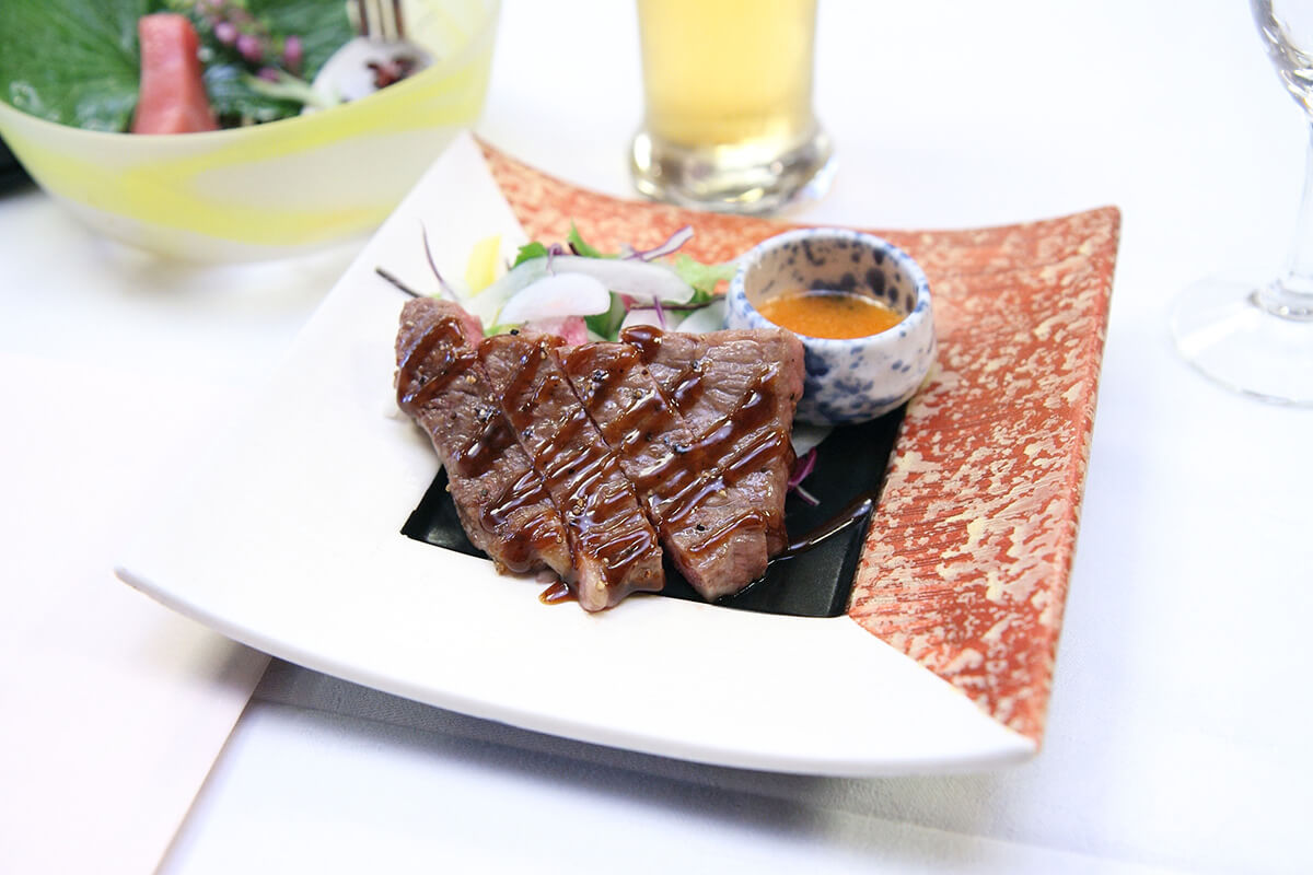 俵屋（しあわせ創庫）のお料理について