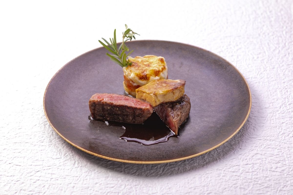 PARIS CINQ （パリサンク）のお料理について