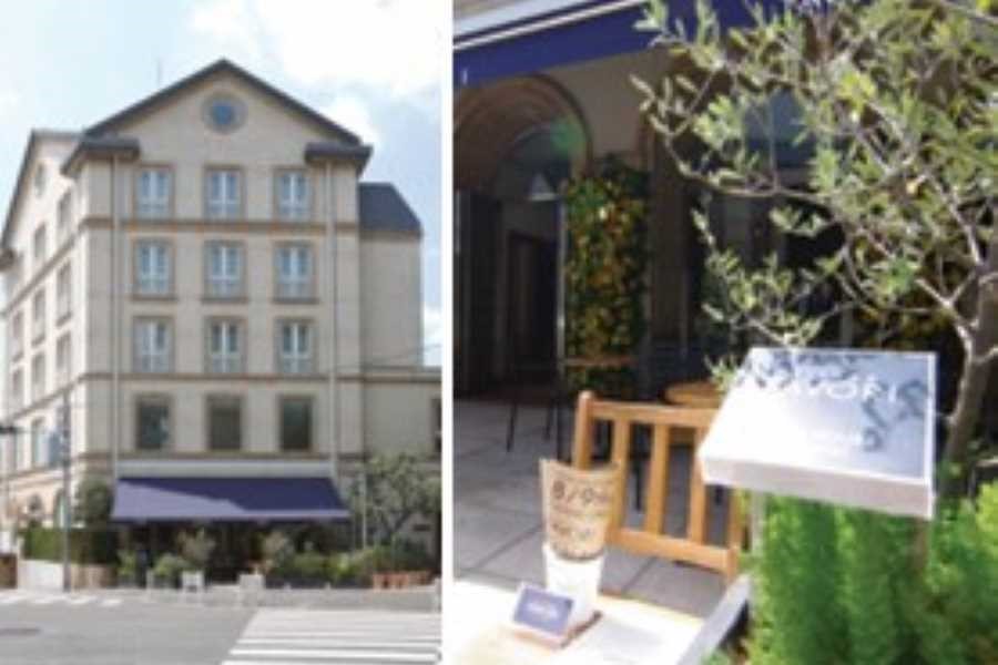 旧山の手通り沿いの閑静な街並の中、フランスの邸宅をイメージして建てられたノスタルジックな佇まいが自慢です。