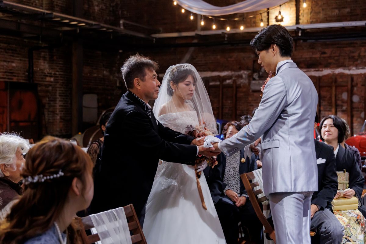 AKARENGAでご結婚式をされた方のイメージです
