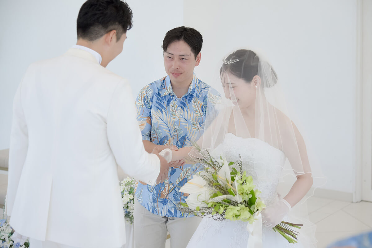小さな結婚式 沖縄サザンビーチチャペルで挙げられたお客様の結婚式写真03
