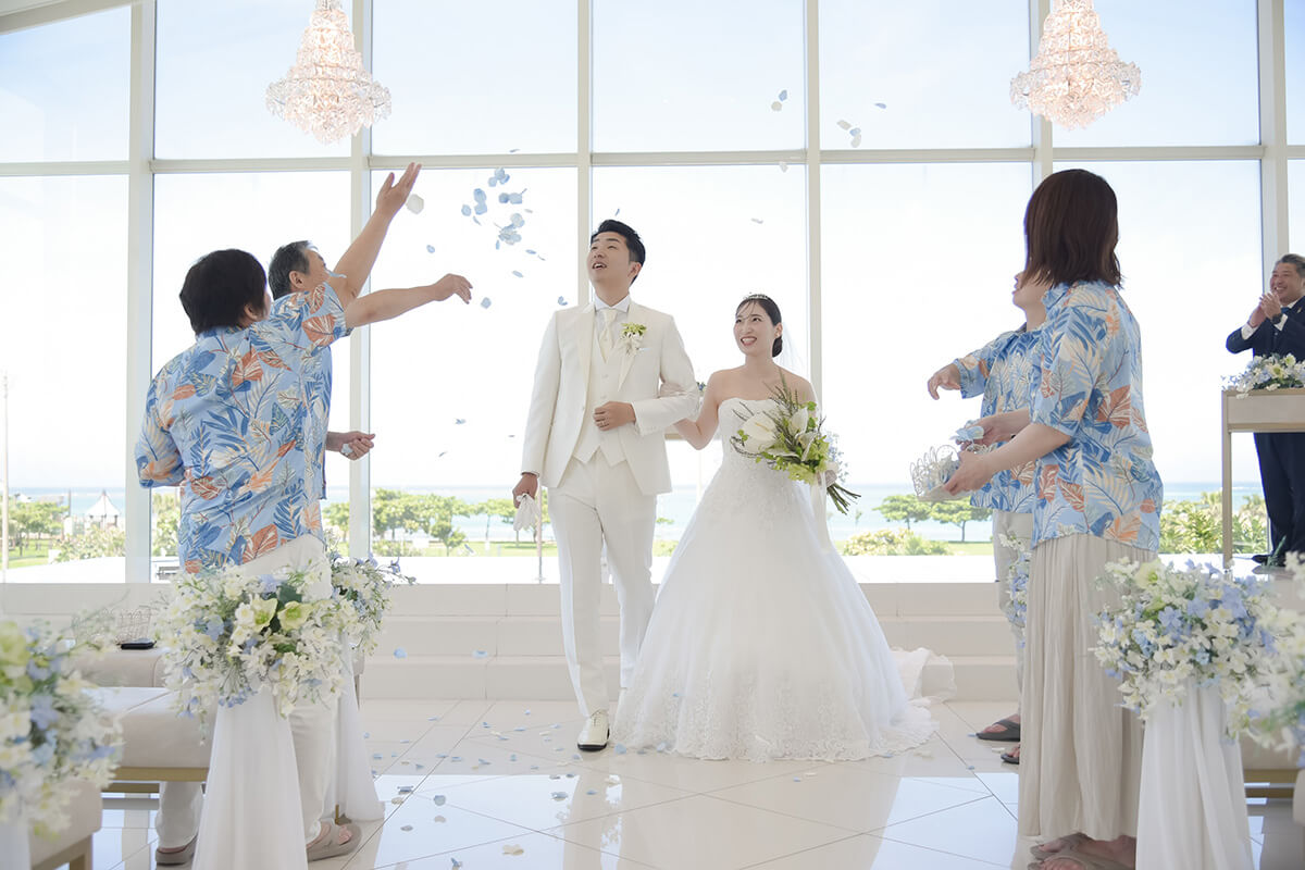 小さな結婚式 沖縄サザンビーチチャペルで挙げられたお客様の結婚式写真12