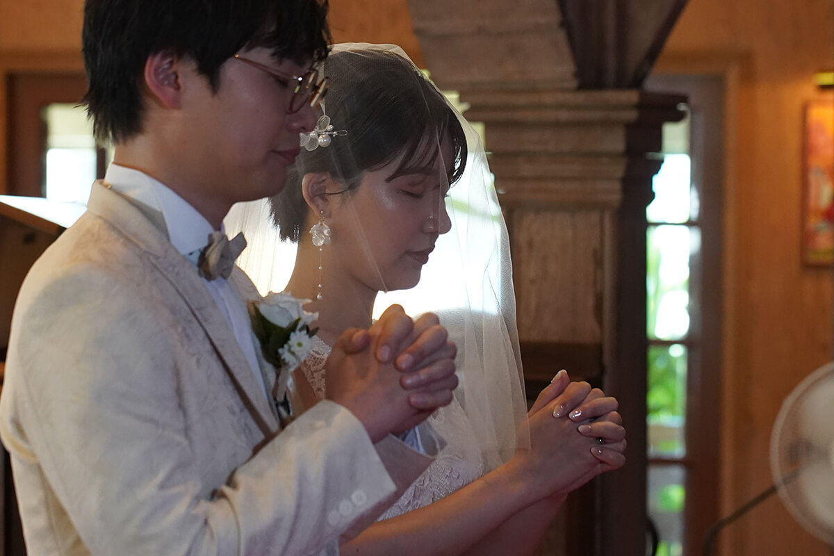 セントクレメンツ教会で挙げられたお客様の結婚式写真08