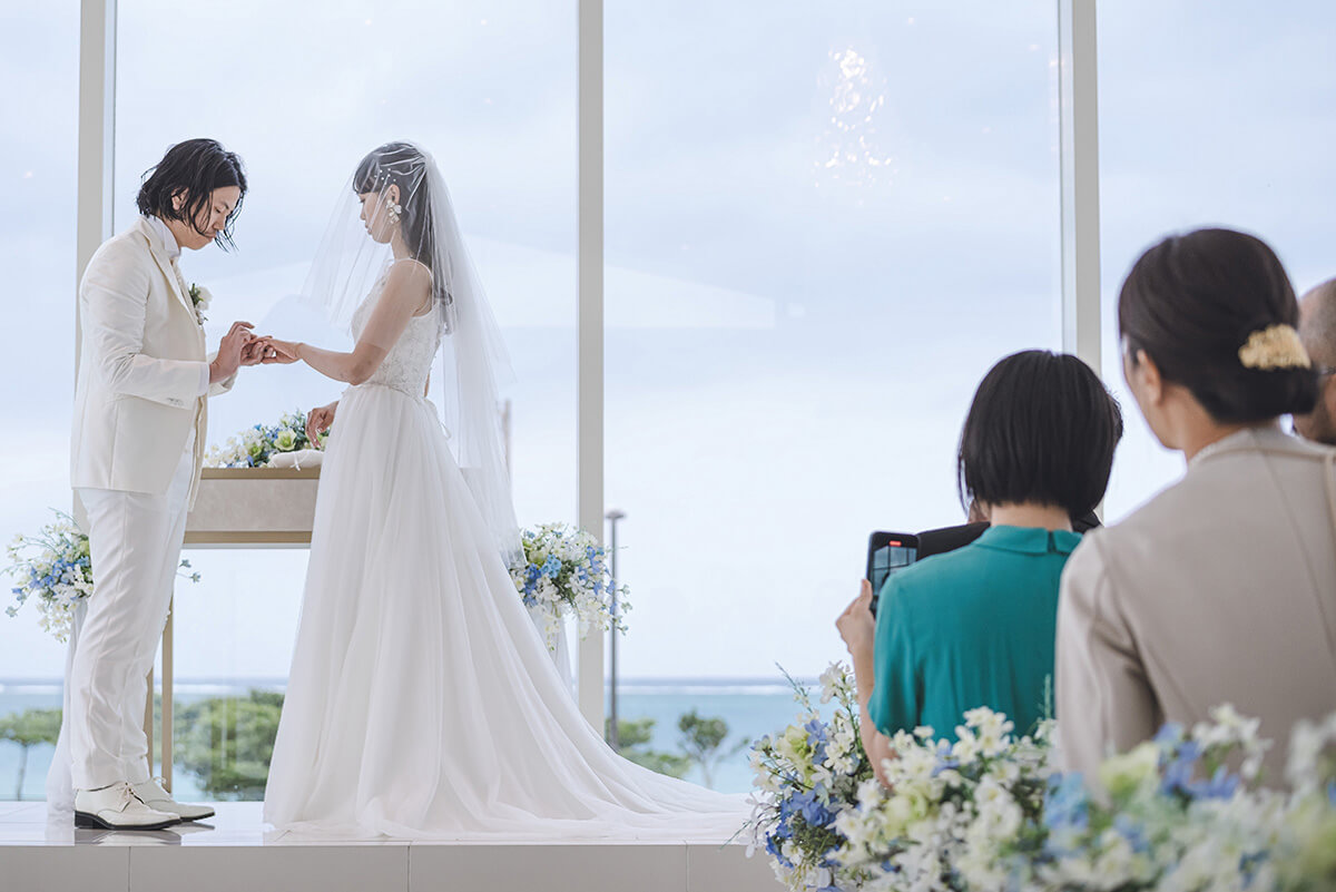 小さな結婚式 沖縄サザンビーチチャペルで挙げられたお客様の結婚式写真06