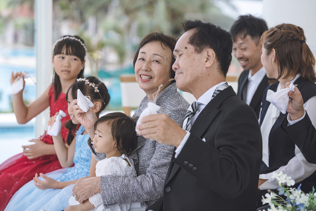 小さな結婚式 沖縄サザンビーチチャペルで挙げられたお客様の結婚式写真09