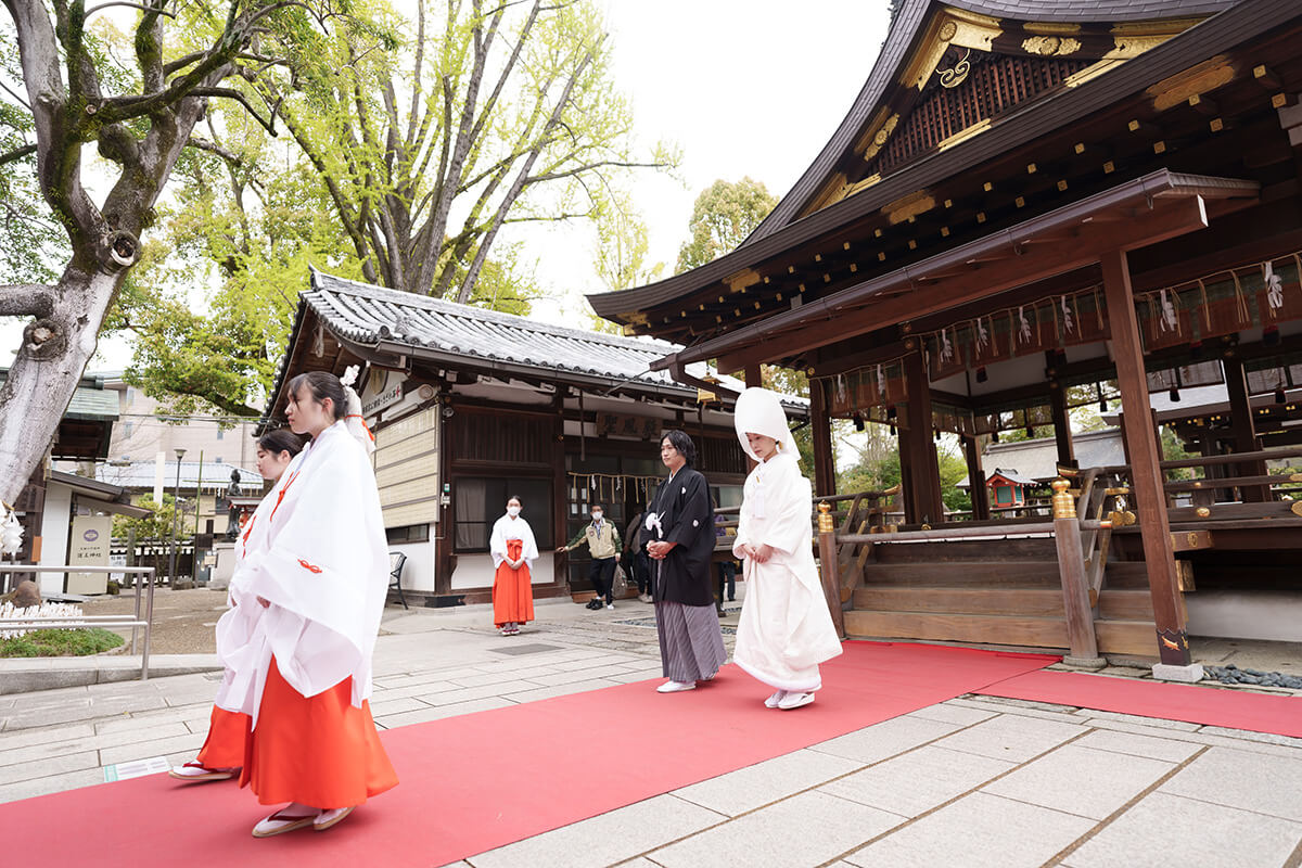 護王神社で挙げられたお客様の結婚式写真04