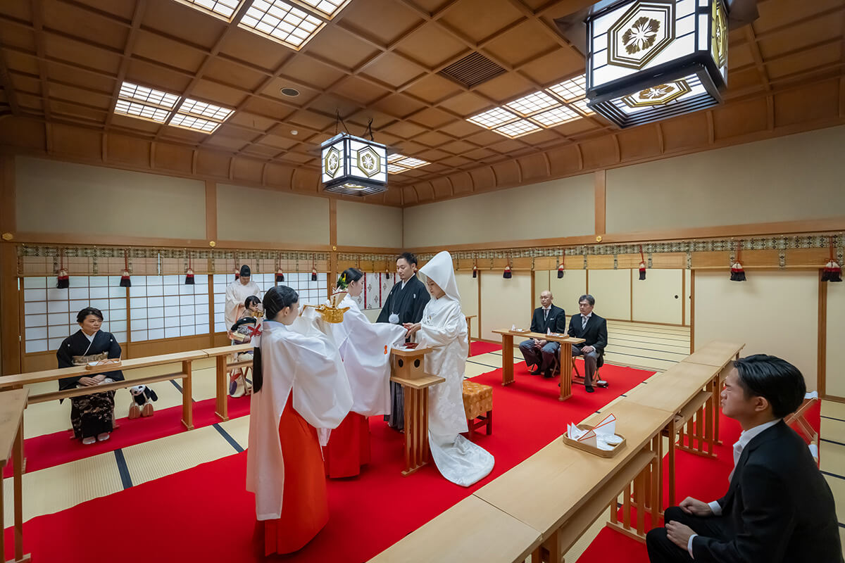 白山比咩神社で挙げられたお客様の結婚式写真05