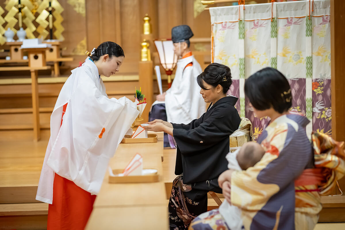白山比咩神社で挙げられたお客様の結婚式写真09