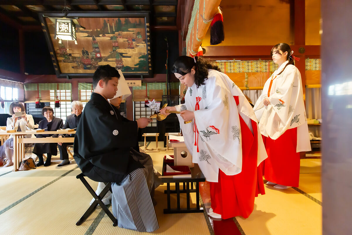 赤坂氷川神社で挙げられたお客様の結婚式写真06